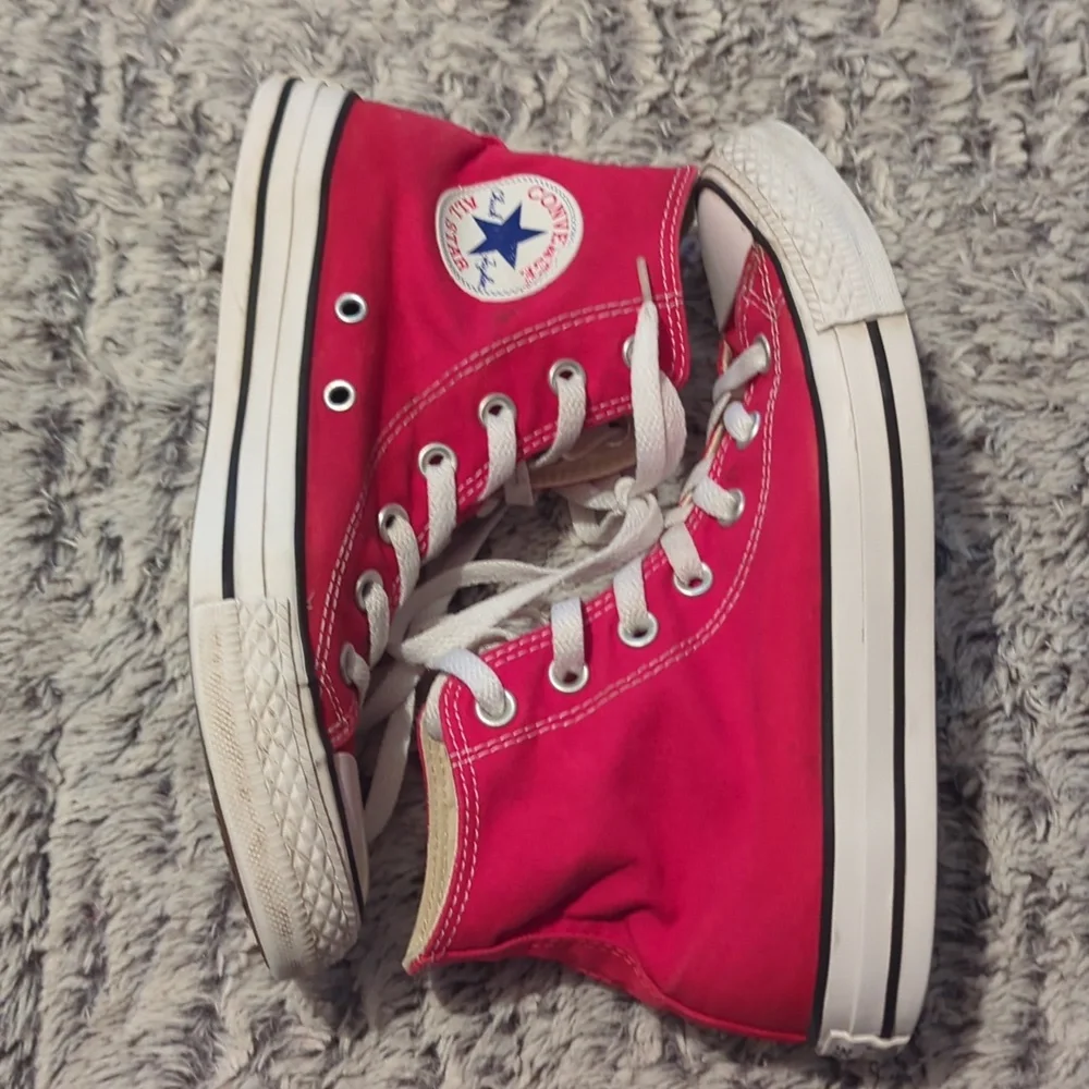 Converse Chuck‎ Taylor All-Star 70 Hi Enamel Red women's 7.5 men 5.5